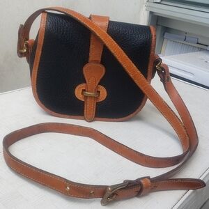 Dooney & Bourke R51 Marble Bag Black and Tan leather AWL